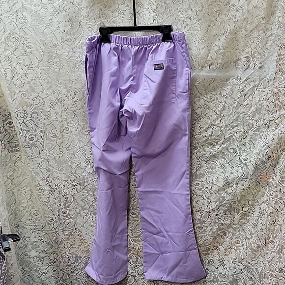 Bundle of 4 pc. scrubs: SB, & UA, & Cherokee bottoms, size XS. - Picture 13 of 15